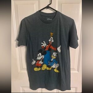 Mickey Mouse Goofy and Donald Duck Disney Men’s Blue Gray T-shirt Size Small